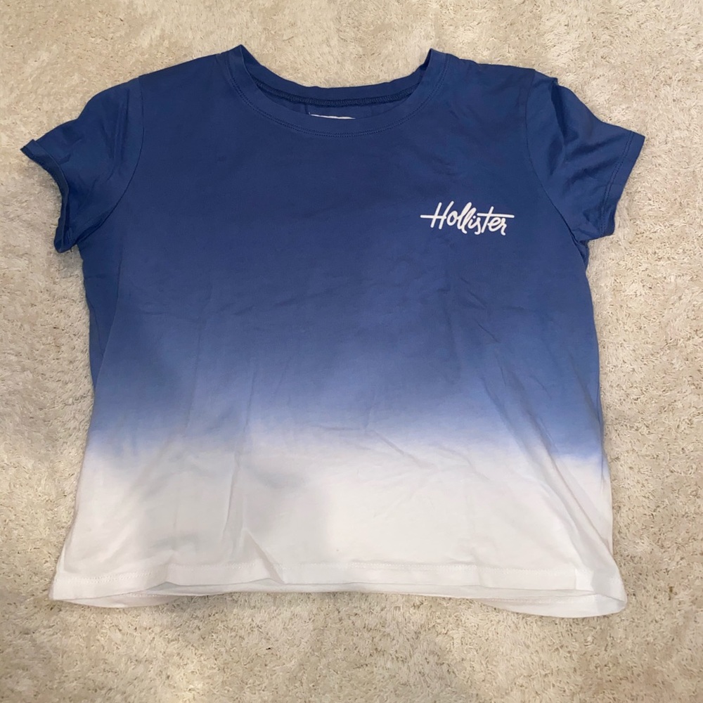 Cropped Hollister Shirt